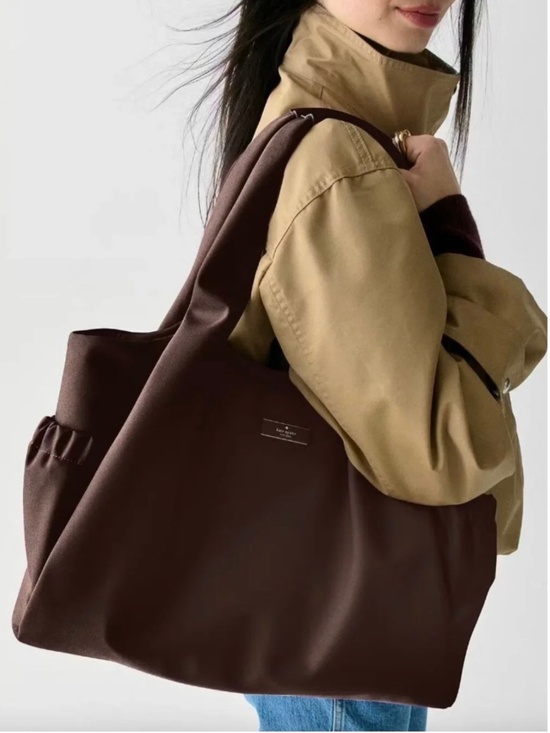 kate spade Handbags - Kate spade Carter nylon large diaper bag chocolate brown